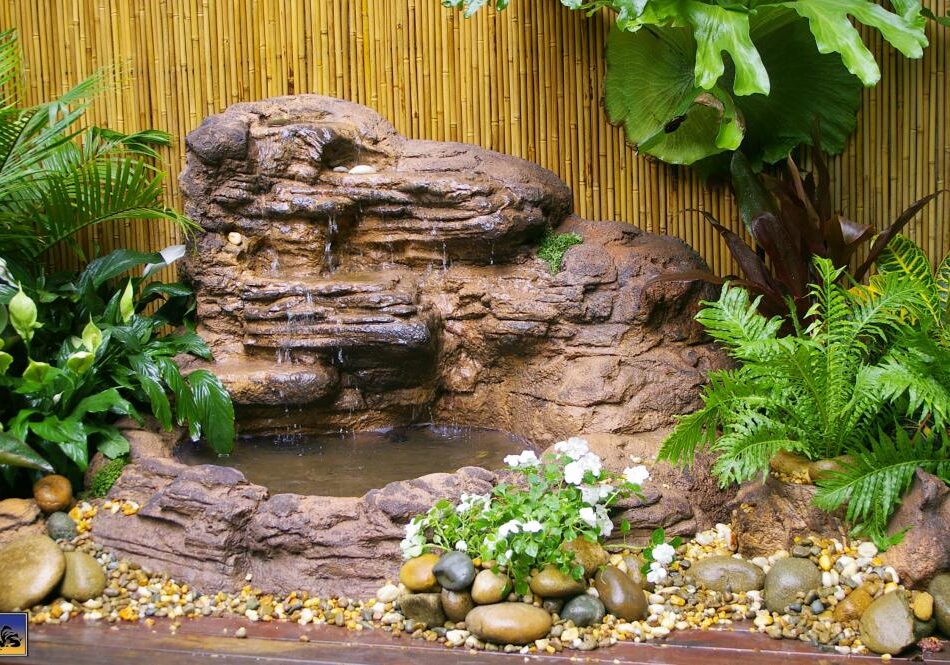 SELF-CONTAINED - WALL WATERFALL POND (SELF-CONTAINED UNIT) WWP-002